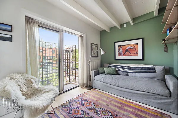 Sold by Stribling | media 6