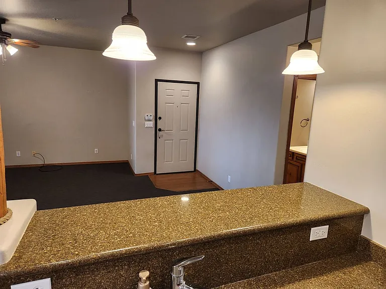 200 E Malibu Dr #C5 — Photo 7