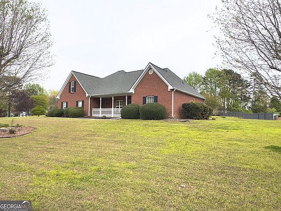 2nd image of 3057 Biltmore Woods Dr