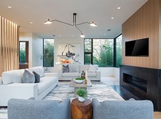 3503 Edgewater St, Dallas, TX 75205