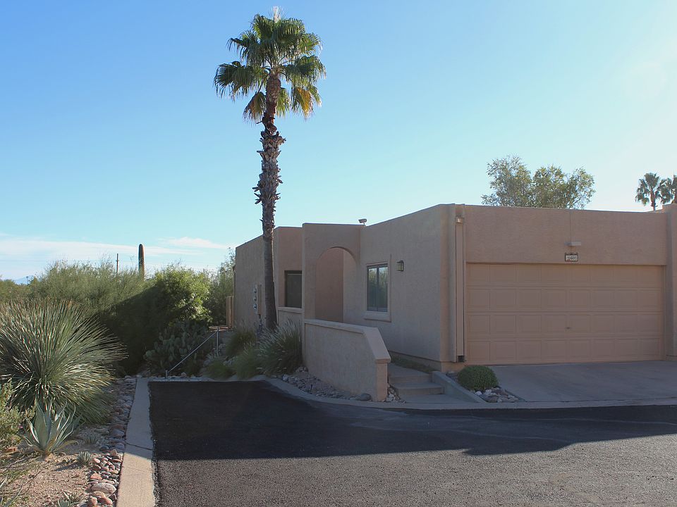 1st image of 601 W Rushwood Dr