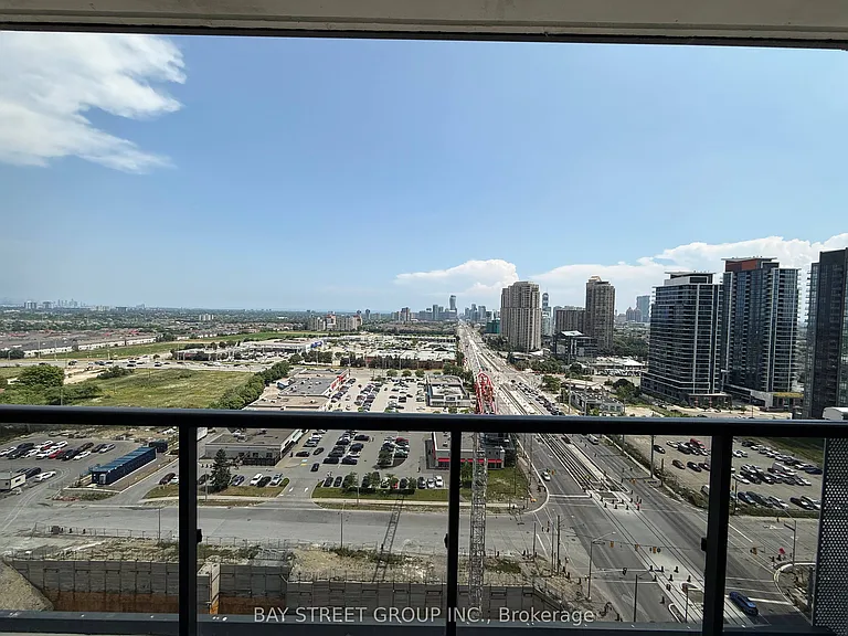 5105 Hurontario St #1703 — Photo 15