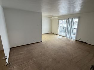 1501 Pennsylvania Ave #10, Weirton, WV