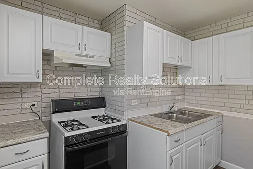 3514 Colonial Ave Photo 1