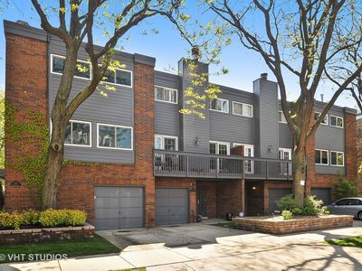 2129 N Magnolia Ave #A, Chicago, IL, 60614