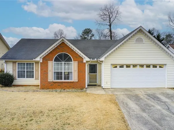 990 Avalon Dr, Lawrenceville, GA 30044