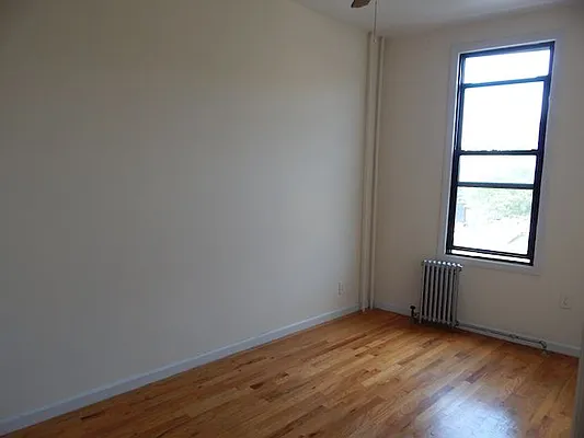 Rented by Capri Jet Realty Corp | media 4