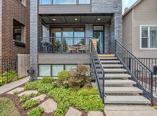 1824 N Kedzie Ave #1E, Chicago, IL 60647
