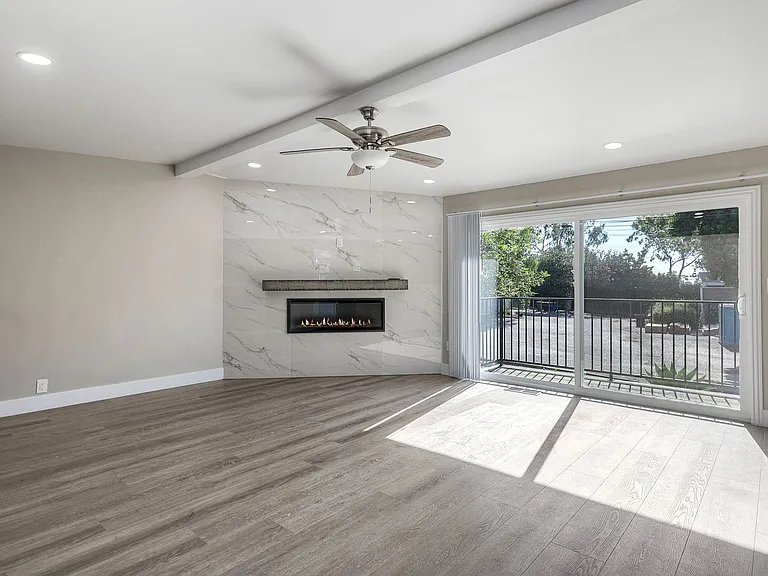 Club View Terrace — Photo 95