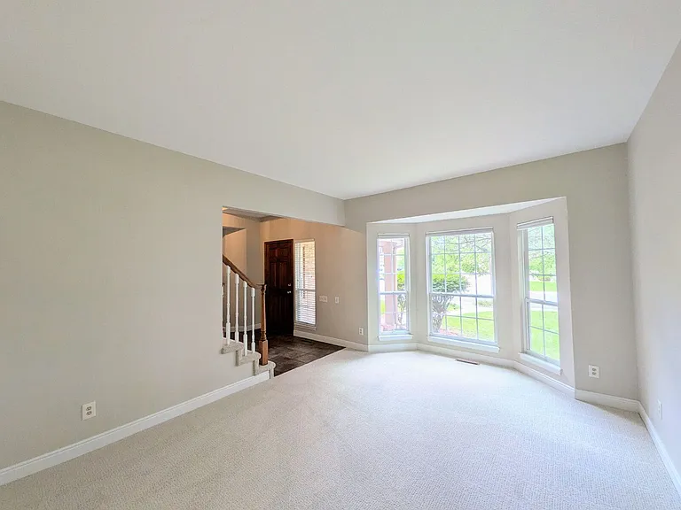 7467 Exeter Pl — Photo 5
