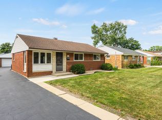 2808 S 10th Ave, Broadview, IL 60155