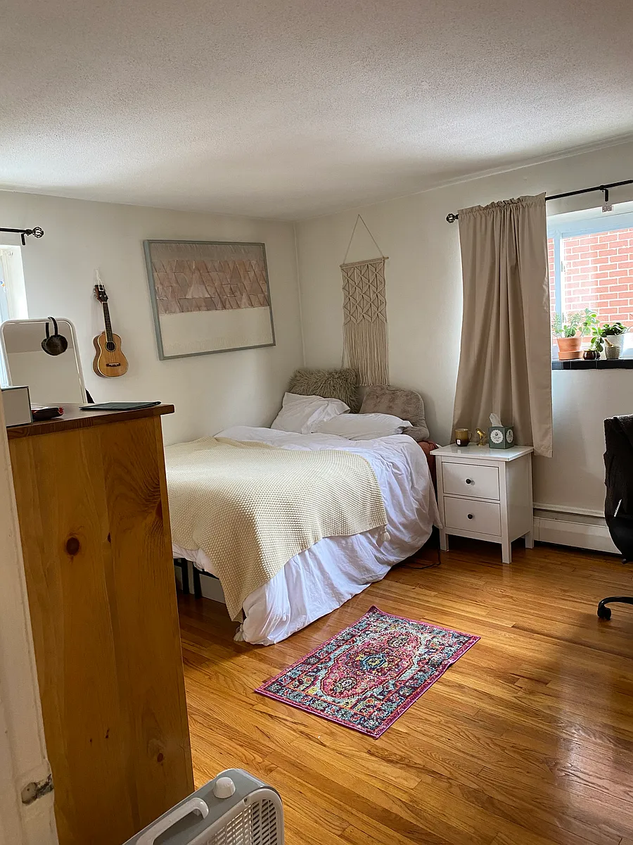 Building Photo - 245 Kelton St #22D