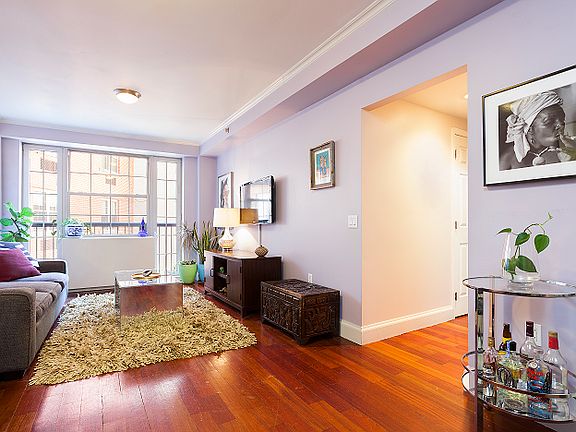 2nd image of 163 Saint Nicholas Ave APT 3B