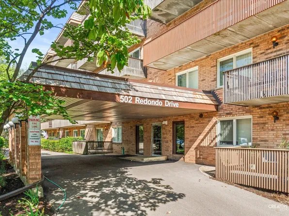 502 Redondo Dr APT 208, Downers Grove, IL 60516
