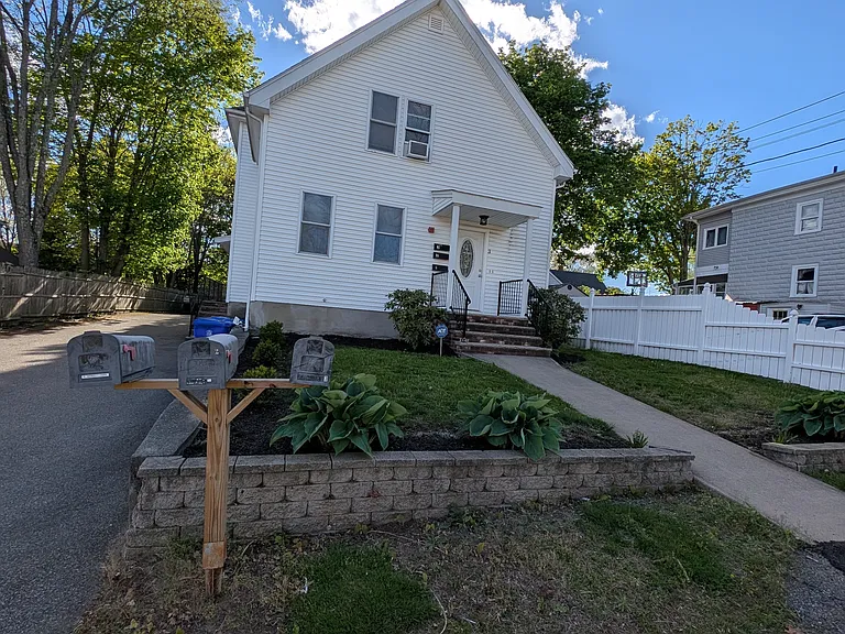 3 Barton St #3 — Photo 21