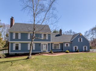 15 Michele Ln, Madison, CT 06443