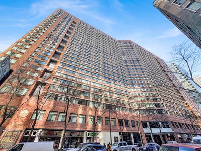 211 E Ohio St APT 1203, Chicago, IL, 60611