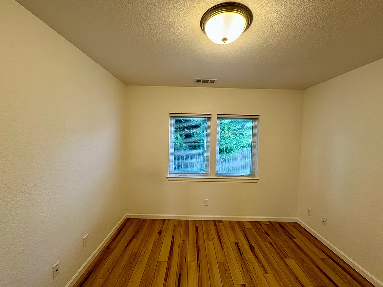 3431A Humphrey Ave — Photo 11