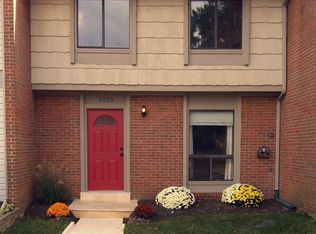 1322 Springtide Pl, Herndon, VA 20170