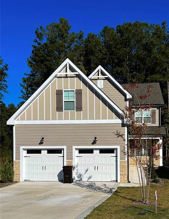1st image of 120 Spruce Hollow Cir