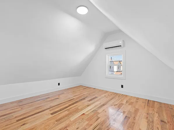 179-11 120th Avenue image 21 of 35