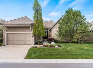 5400 W 124th Ter, Overland Park, KS 66209