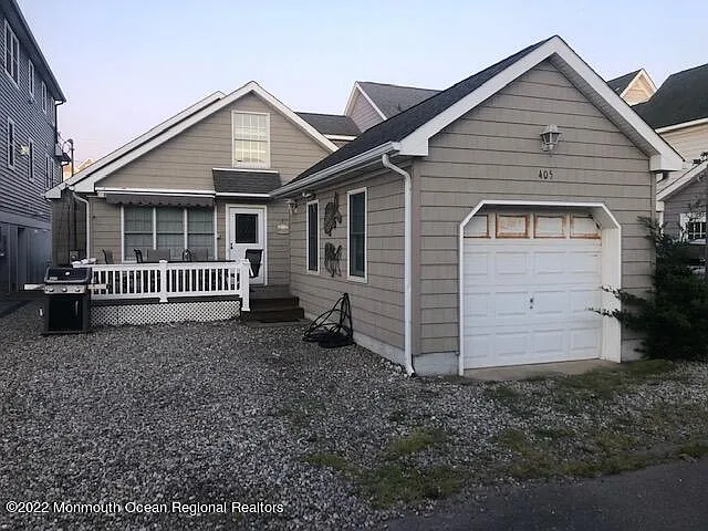 3 bed, 1695 sqft, $4,850 — Photo 3