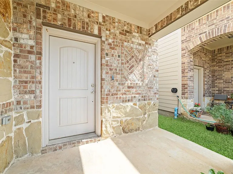 7966 Fijian Cypress Dr — Photo 14