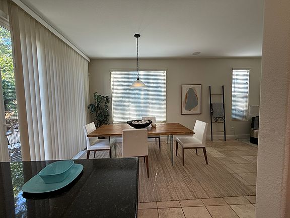 4th image of 9436 Dunbar Dr
