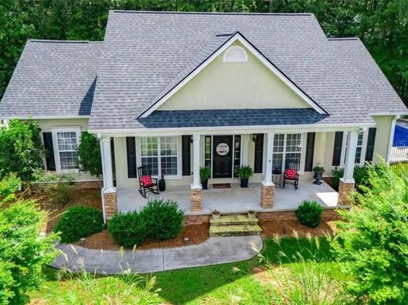 104 Hidden Lake Dr, Bremen, GA 30110