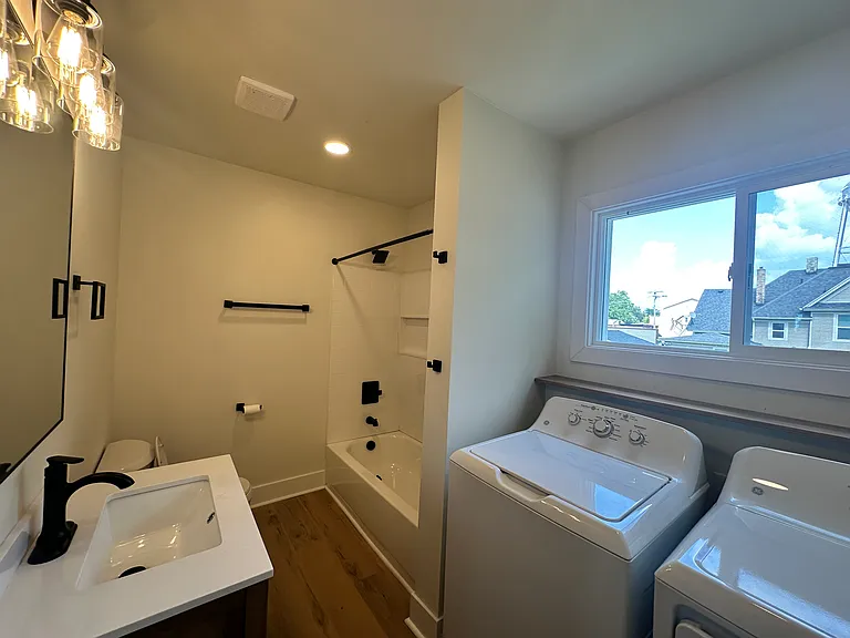 59 E Walworth Ave #2 — Photo 4