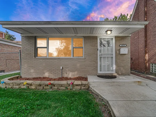 10339 S Calumet Ave, Chicago, IL 60628
