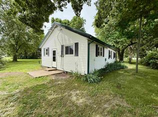 3703 E Main St, Star City, IN 46985