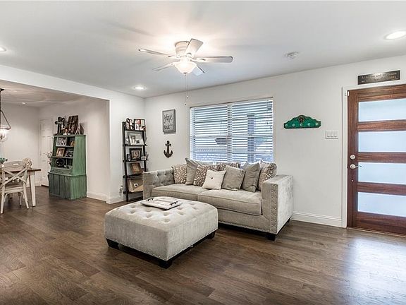 2nd image of 2519 Newton Cir E