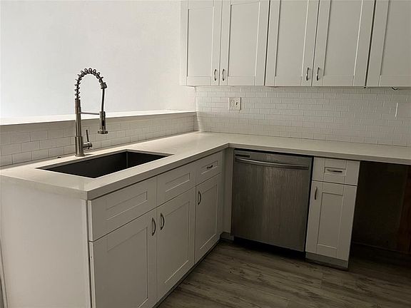 4th image of 12236 Coppertree Ln #122