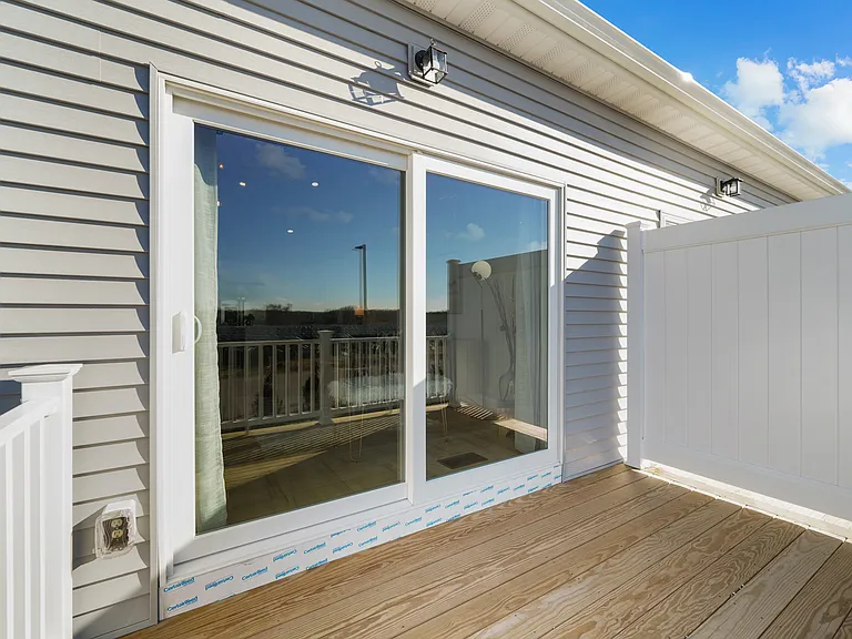 Hillsgrove at City Centre — Photo 36