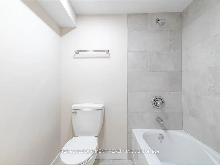 196 Upper Paradise Rd #2 — Photo 21