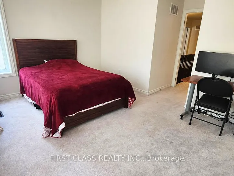 61 Kenneth Rogers Cres — Photo 43