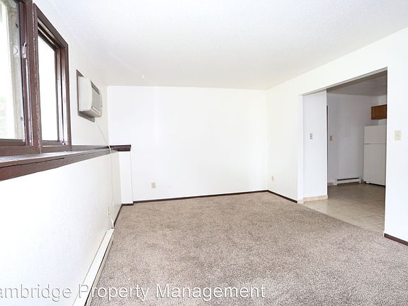 4th image of 1811 Continental Dr APT 6