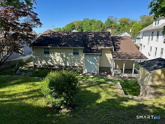 4th image of 8 Lincoln Avenue