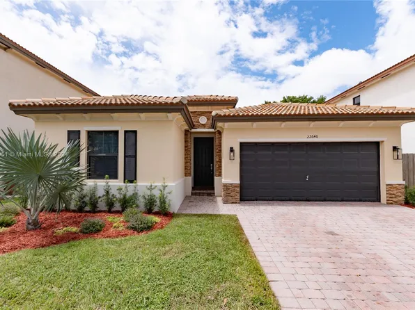 22646 SW 105th Ave, Cutler Bay, FL 33190