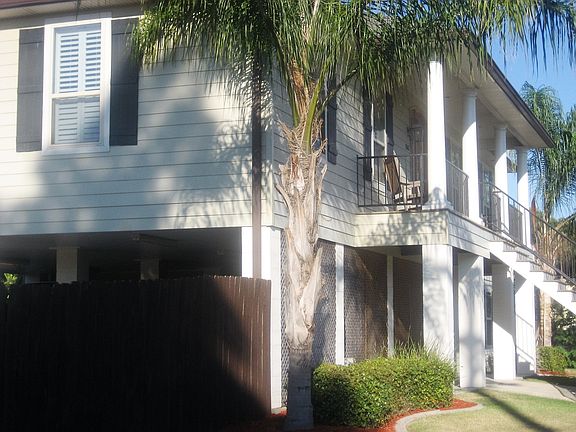 3rd image of 1515 Prentiss Ave