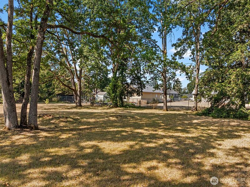 3rd image of 15202 Washington Avenue SW