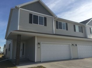1339 5th St NW, West Fargo, ND 58078
