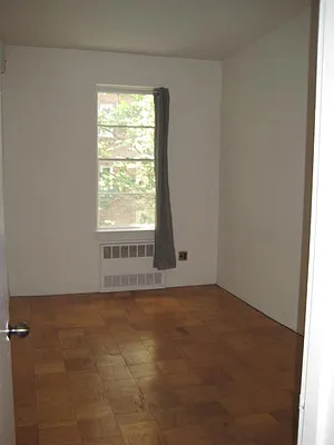 Rented by Magnone Real Estate | media 11