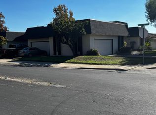 902 Sunnyoak Way, Stockton, CA 95209