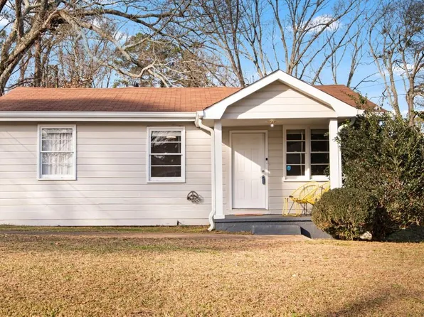 4405 Davana Dr, Ellenwood, GA 30294