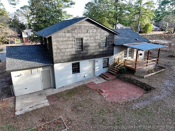 5th image of 454 Cloverhill Pl