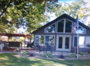 10647 Guest Dr, North Benton, OH 44449
