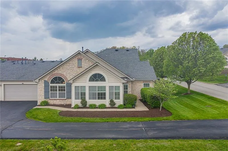 117 Fair Meadow Dr photo 1